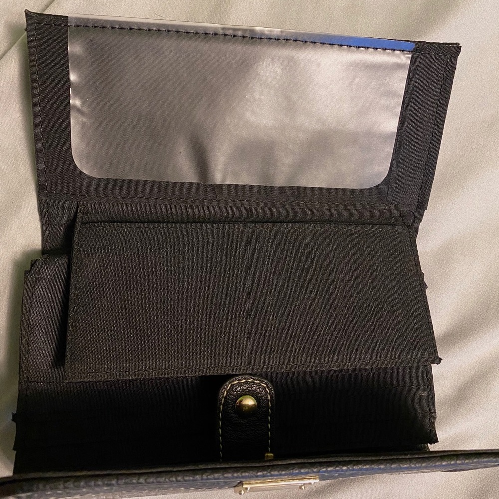 Snakeskin Wallet - Picture 4 of 4